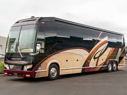 Luxury Motor Home - Sleeps 8 with 1 1/2 Bath